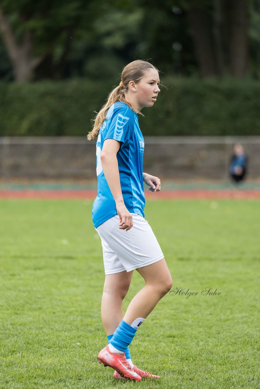 Bild 402 - wBJ VfL Pinneberg - Germania Schnelsen : Ergebnis: 15:1